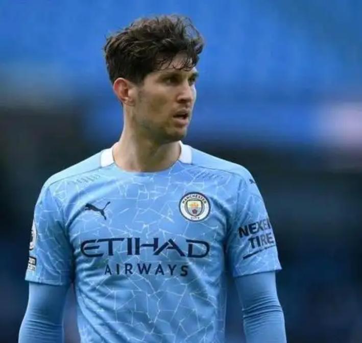 aiyouxi sports-转会期曼城外线爆发：意甲节点到来；管理层满意；年轻球员得到机会的简单介绍-aiyouxi sports